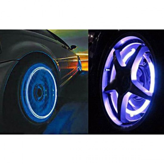 Skull Valve Cap Light Car Motor Bike Wheel Tyre Lamp Color in Random
