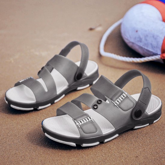 Men Casual Beach Slippers Outdoor Breathable Hollow Out Sandals