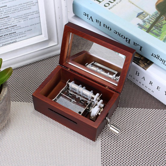 15 Tone DIY Hand Cranked Carved Music Box Classic Red Box With Hole Puncher 30 Pcs Paper Tapes