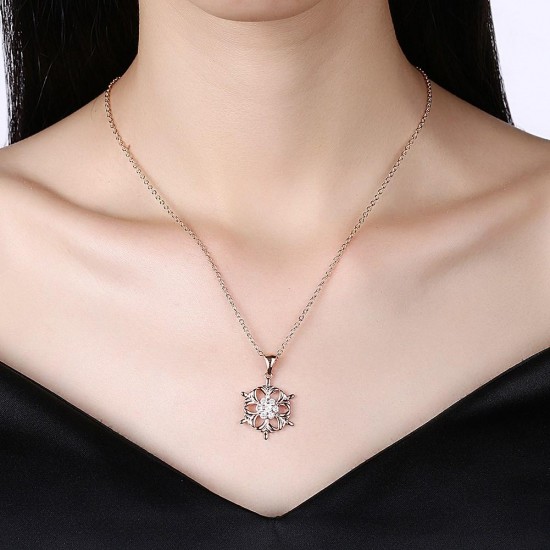 INALIS Fashion Snowflake Pendant Necklace Christmas Gift for Women Girl