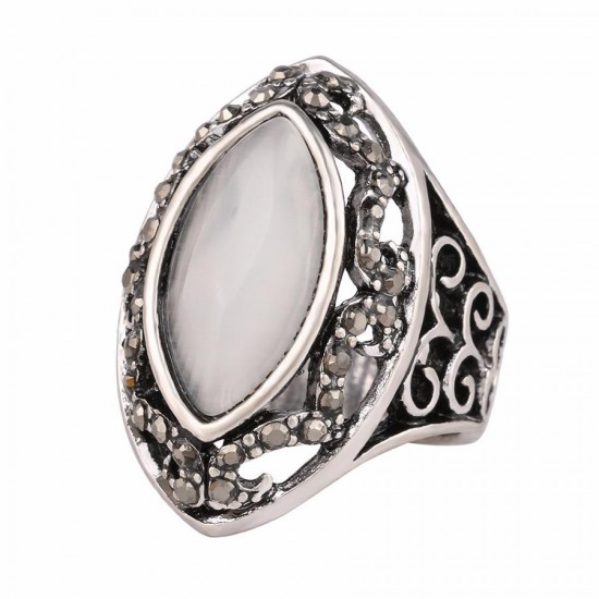 Ethnic White Rhinestone Finger Ring Hollow Oval Geometric Rings Vintage Jewelry for Women