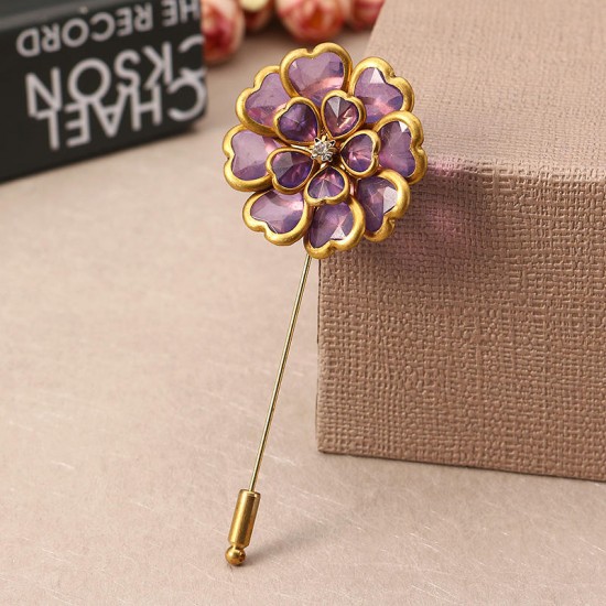 Antique Gold Plated Crystal Flower Brooch Elegant Alloy Pin Women Jewelry