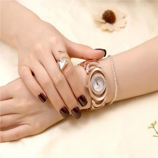 CRRJU 2201 Luxury Women Quartz Bracelet Watch Fashion Rhinestones Ladies Dress Watch