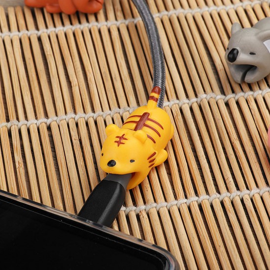 Universal Cute Animal Shape Charging Data Cable Protector Winder Protective Cover