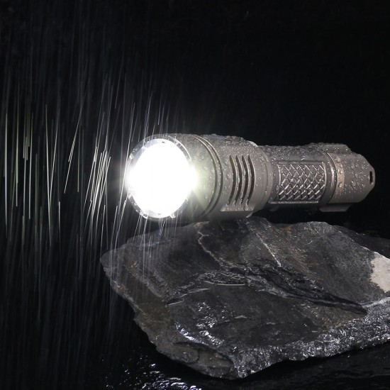 Astrolux FT01 XHP50.2 2215LM 309m 8Modes USB Rechargeable Military Army Tactical 21700 18650 LED Flashlight Astrolux FT01 XHP50.2 2215LM 309m 8Modes USB Rechargeable Military Army Tactical 21700 18650 LED Flashlight