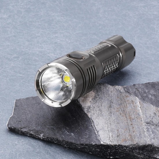 Astrolux FT01 XHP50.2 2215LM 309m 8Modes USB Rechargeable Military Army Tactical 21700 18650 LED Flashlight Astrolux FT01 XHP50.2 2215LM 309m 8Modes USB Rechargeable Military Army Tactical 21700 18650 LED Flashlight
