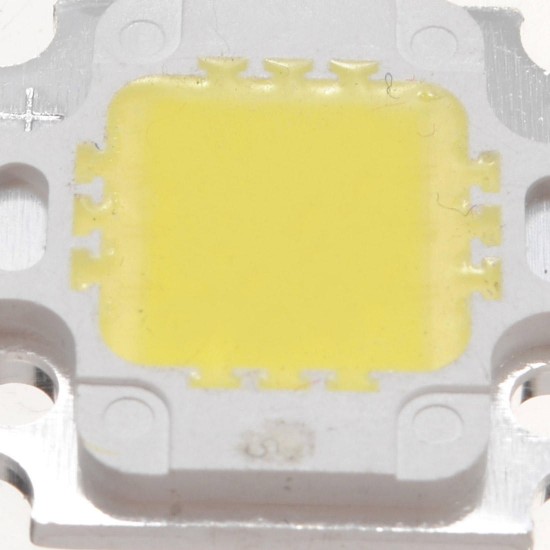 10pcs 10W 900LM White High Bright LED Light Lamp Chip DC 9-12V