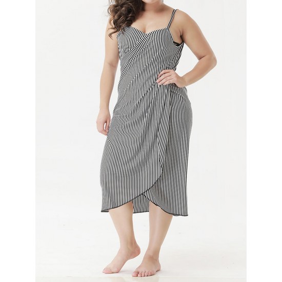 Plus Size Stripes Muti-way Wear Braces Dress Beach Towel Cover-Ups Bathingsuit Plus Size Stripes Muti-way Wear Braces Dress Beach Towel Cover-Ups Bathingsuit
