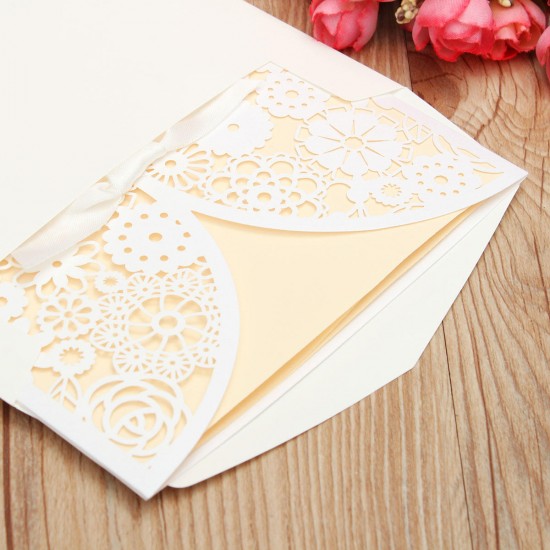 10Pcs Laser Cut Hollow Out Bowknot Wedding Evening Invitations Cards Personalized Envelopes Seals