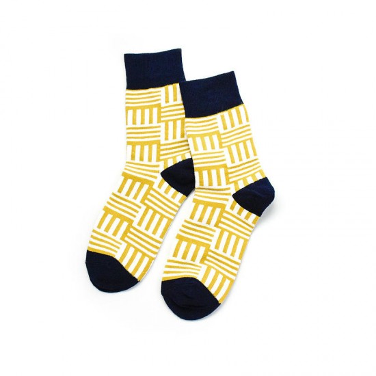 Men Women Outdoor Fashion Plaid Socks Middle Tube Socks