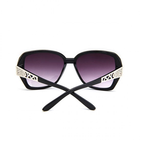Women Vintage Large Frame Sun Glassess Summer Outdooors Anti-UV Eyeglassees