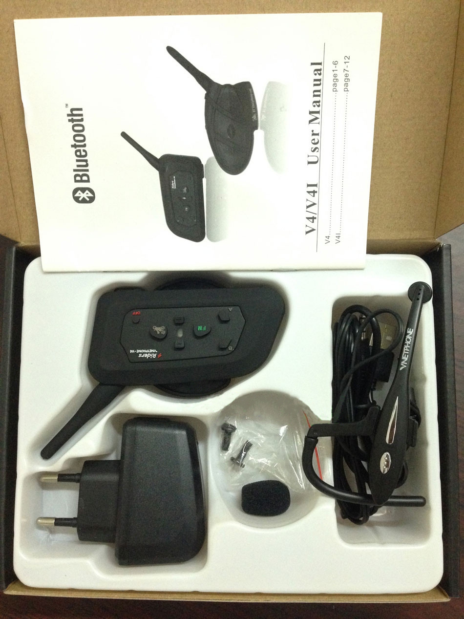 1200m-Full-duplex-4-User-Intercom-Helmet-Waterproof-Interphone-with-Bluetooth-Function-V4C-1035806