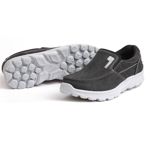 Large-Size-Comfy-Cloth-Light-Weight-Casual-Slip-On-Sneakers-for-Men-1259493