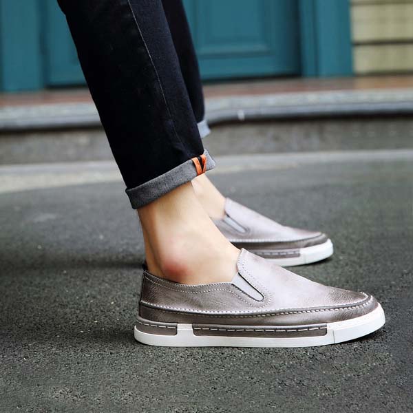 Men-Fashion-Shoes-PU-Round-Toe-Slip-On-Outdoor-Sneakers-Vintage-Style-1084349