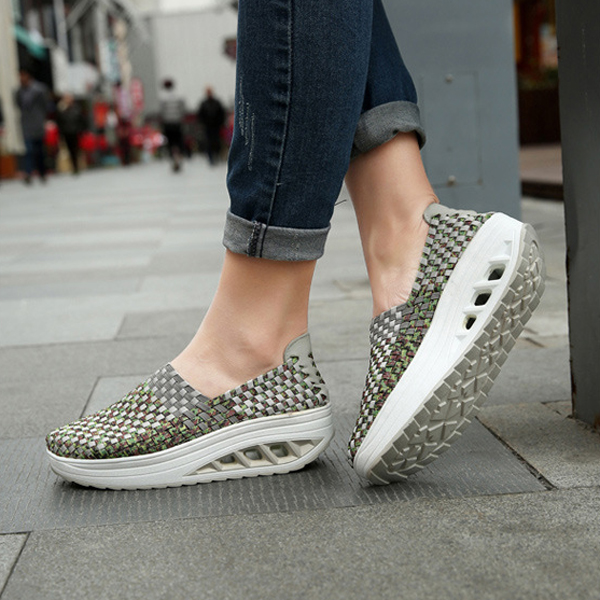 Colorful-Rocker-Sole-Shoes-Handmade-Knit-Shake-Shoes-Casual-Slip-On-Sneakers-1078447