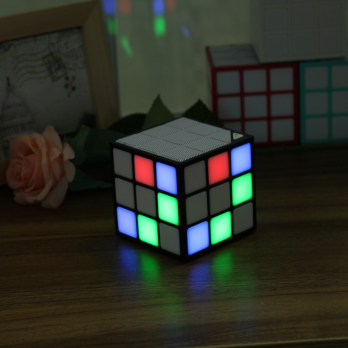 bluetooth-Wireless-Handfree-Magic-Cube-Speaker-36-LED-Colorful-Light-Music-AUX-1239431