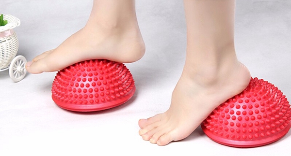 16cm-Half-Round-Yoga-Balance-Spiky-Massager-Ball-Stepping-Stone-Foot-Sole-Trigger-Point-Hemisphere-1066155