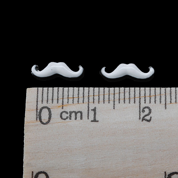 100pcs-Alloy-White-Moustache-3D-Nail-Art-Decoration-911487