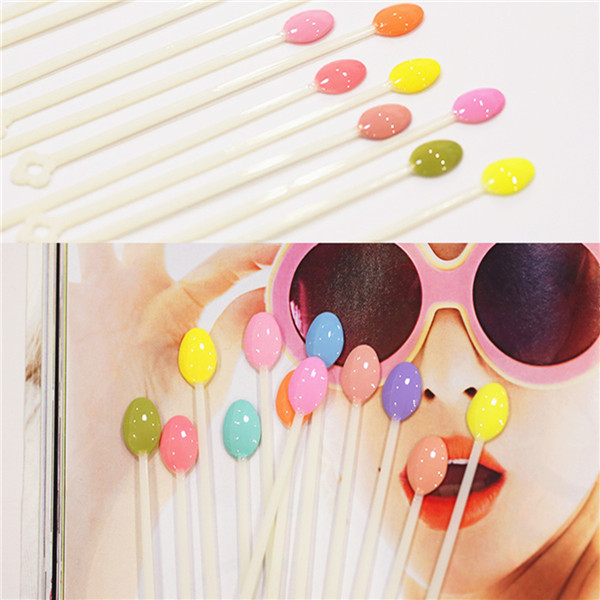 100pcs-Spoon-shaped-Nail-Art-UV-Polish-Display-Color-Chart-Card-DIY-Design-Practice-Tool-1071246