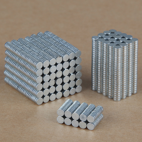 100PCS-3mm-x-1mm-N35-Rare-Earth-Neodymium-Super-Strong-Magnets-923000