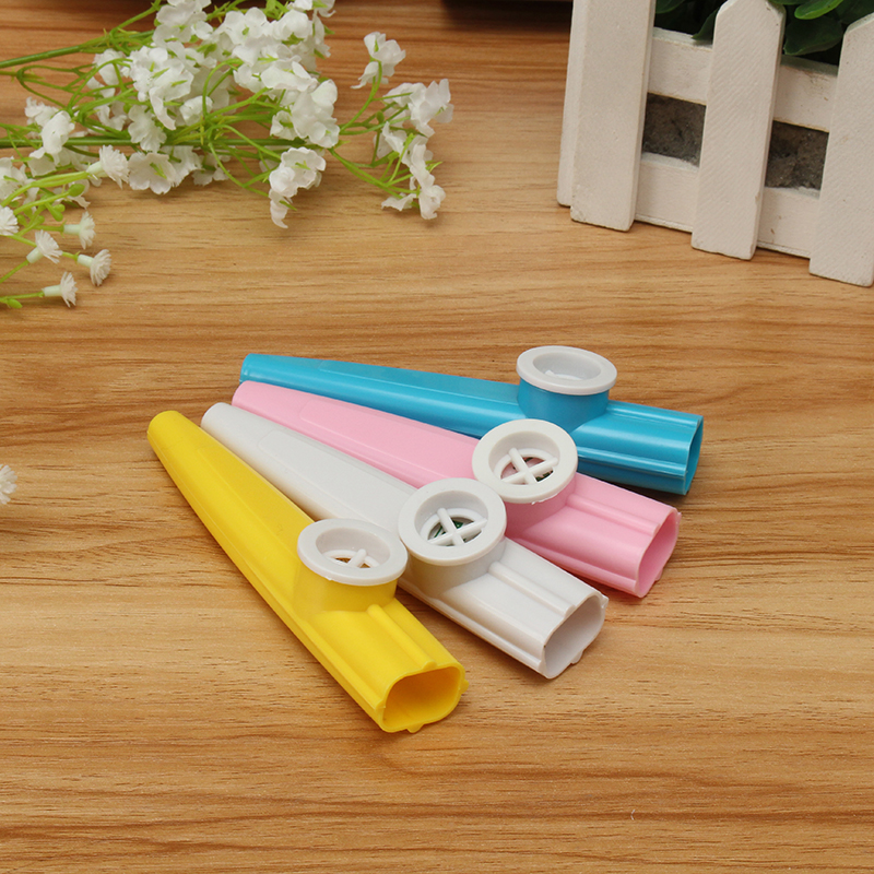 1PC-Plastic-Kazoo-Best-Companion-With-Ukulele-Guitar-Musical-Gift-Color-Random-1262379