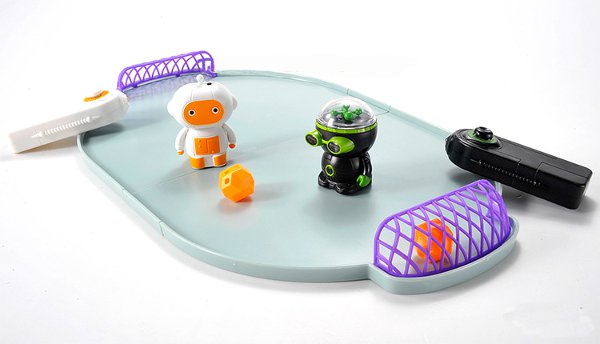 Mini-RC-Soccer-Robots-Two-Robots-With-Football-Field-971417