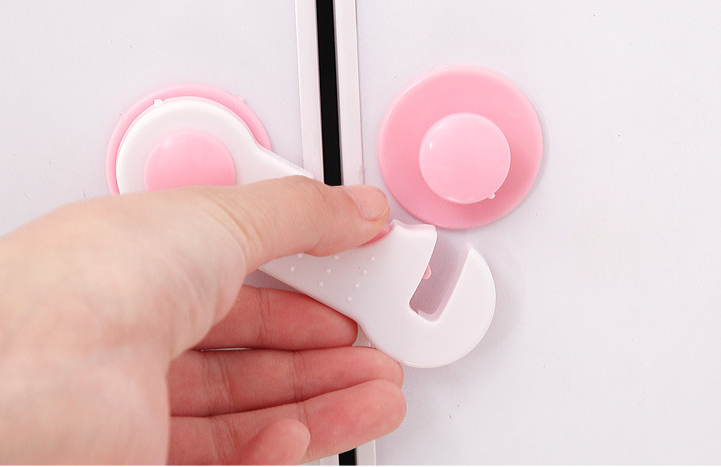 Baby-Kid-Toddler-Safety-Gear-Plastic-Door-Drawer-Wardrobe-Protection-Lock-913137