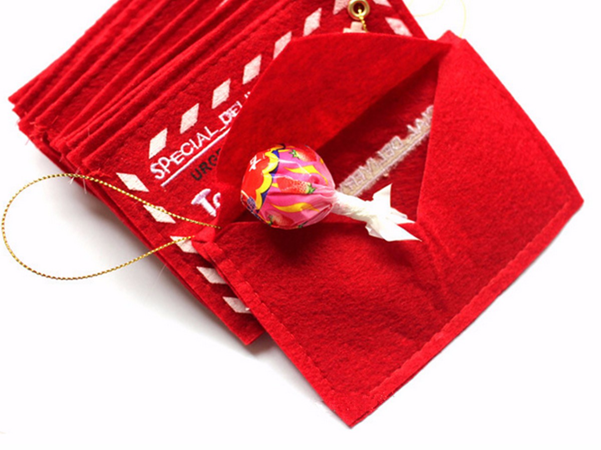10pcs-Christmas-Santa-Wishing-Letter-Envelopes-Red-Felt-Embroidered-Christmas-Tree-Decor-1008665