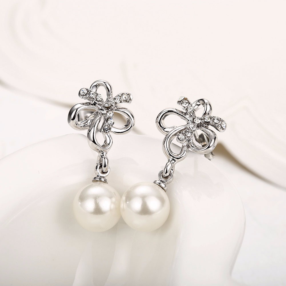 INALIS-Pearl-Pendent-Butterfly-Rhinestone-Platinum-Earrings-1101946