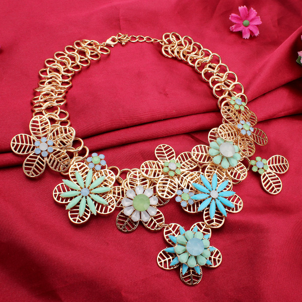 Bib-Gold-Plated-Chain-Resin-Flower-Statement-Chunky-Necklace-983093