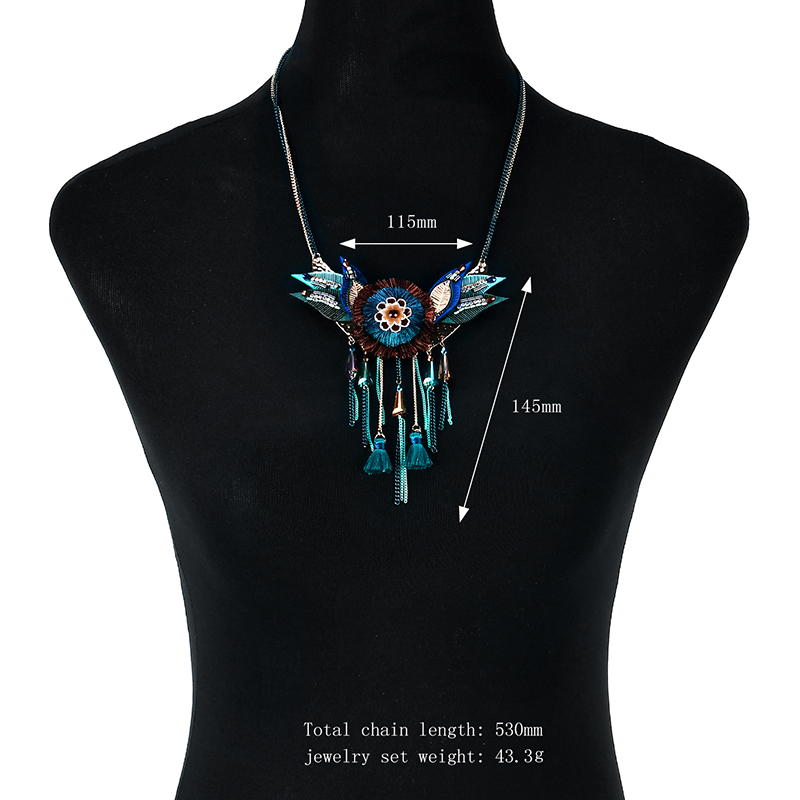 Bohemian-Leaf-Wings-Flower-Pattern-Chain-Simple-Wool-Tassel-Necklace-for-Women-1178126