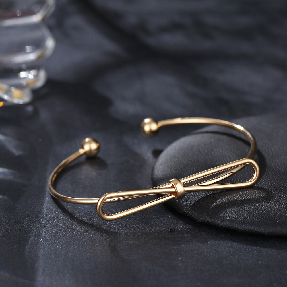 Elegant-Cuff-Bracelets-Chain-Dream-Net-Bowknot-Crystal-Heart-Fashion-Multilayer-Bracelet-for-Women-1335649