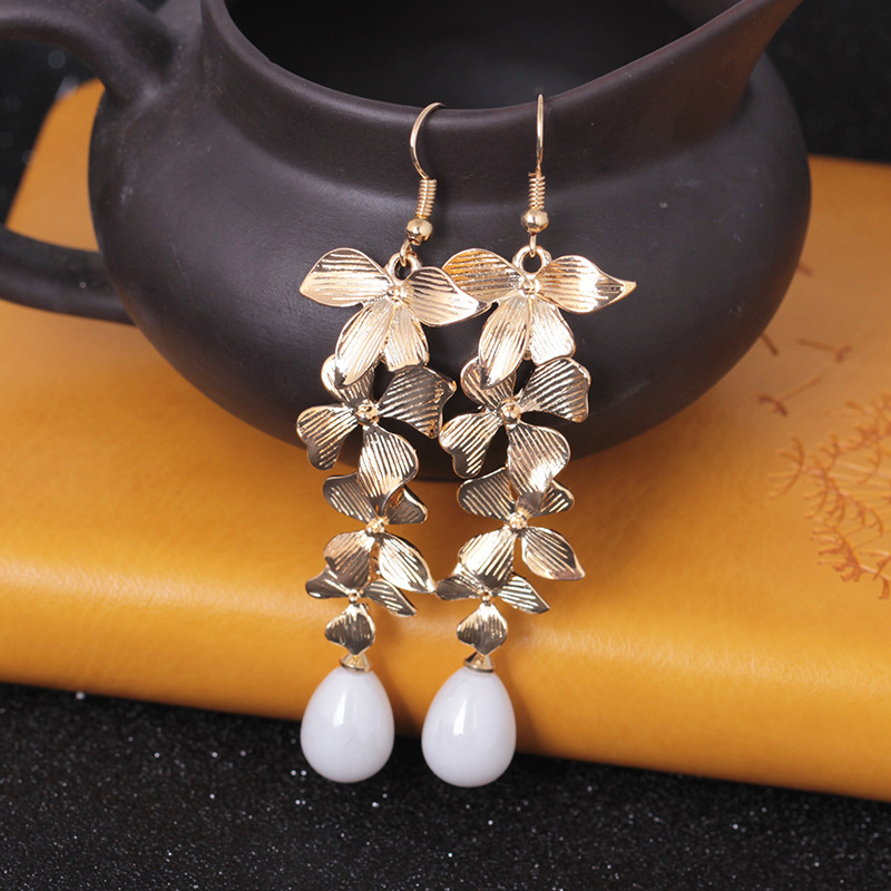 Sweet-Ear-Drop-Earring-Gold-leaves-Oval-Beaded-Pendant-Artificial-Peal-Earrings-Jewelry-for-Women-1325910