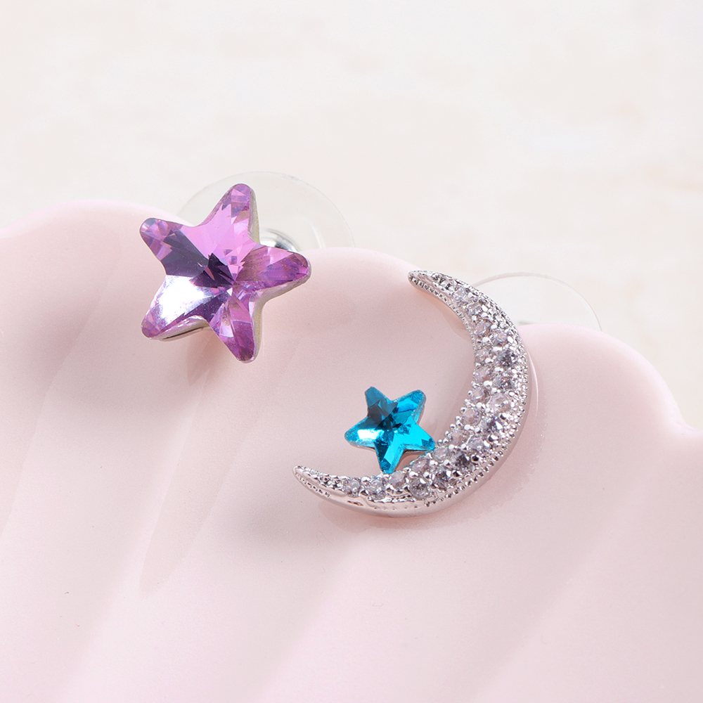 Unique-Asymmetric-Ear-Stud-Earring-Luxury-Micro-Paved-Zirconia-Crystal-Star-Moon-Piercing-Earrings-1319576