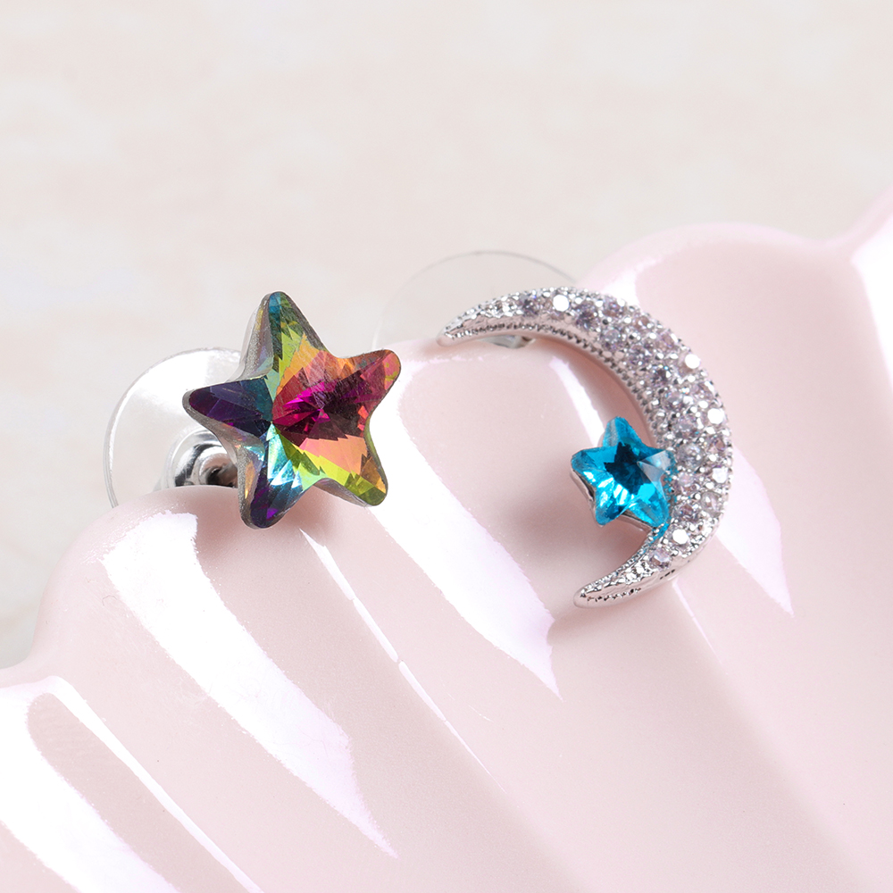 Unique-Asymmetric-Ear-Stud-Earring-Luxury-Micro-Paved-Zirconia-Crystal-Star-Moon-Piercing-Earrings-1319576