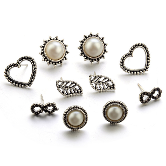 5Pcs-Love-Pearls-Openwork-Leaves-Leaves-8-Character-Stud-Earring-1559135