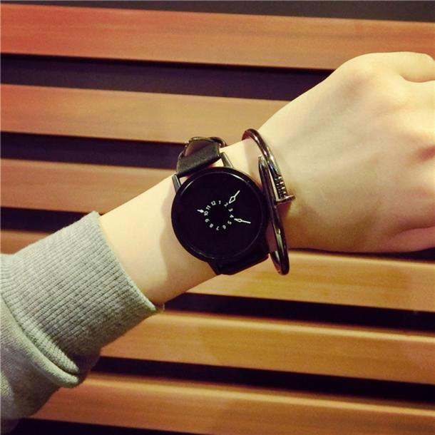 Unisex-Fashion-Quartz-Wrist-Watch-Men-Women-Lovers-PU-Leather-Strap-Couple-Watch-1255399