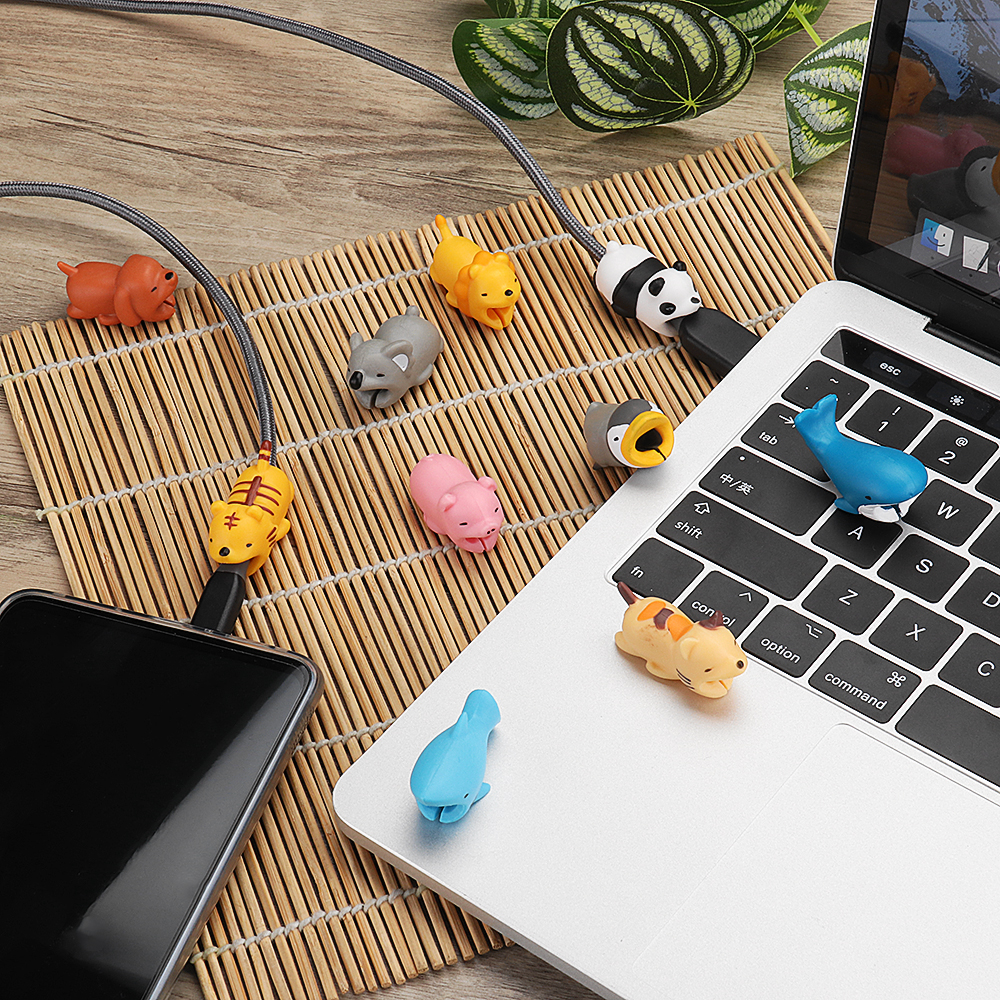 Universal-Cute-Animal-Shape-Charging-Data-Cable-Protector-Winder-Protective-Cover-1389799