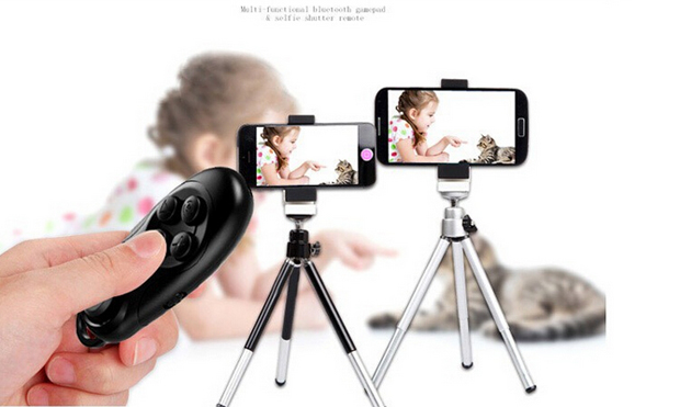 Bluetooth-Selfie-Remote-Control-Shutter-For-IOS-Android-PC-969621