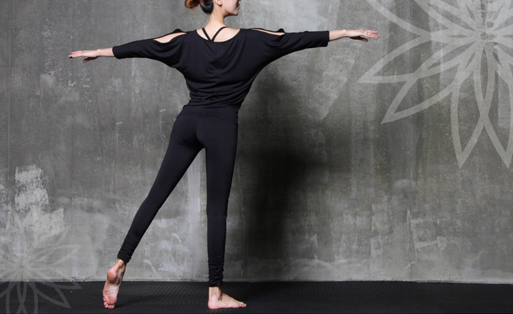 3-Pcs-Women-Yoga-Suits-Nylon-Breathable-Fitness-Dancing-Training-Suits-1099136
