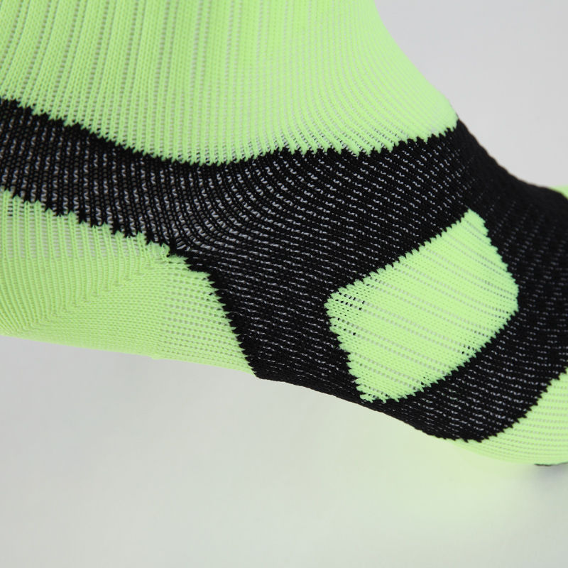 Outdoor-Cycling-Socks-Anti-sweat-Breathable-Sport-Running-Bicycle-Low-Socks-1219195