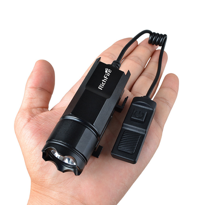 RichFire-SF-P40-XPG-2-S4-3-Modes-300Lumens-Tactical-Pistol-Flashlight-Outdoor-Hunting-Light-1415367