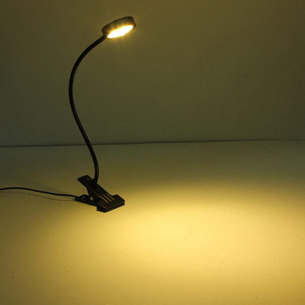 3W-Bendable-LED-Table-Light-Bedside-Study-Reading-Lamp-with-Clip-1036139