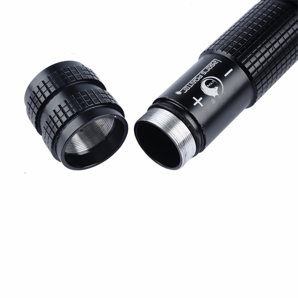 U-King-ZQ-012B-450nm-Blue-Light-High-Power-Beam-Laser-Flashlight-With-EU-Charger-Laser-Pointer-1066052