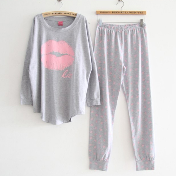 Cotton-Long-Sleeve-length-Pants-Red-Lips-Lounge-Sleepwear-Set-951573