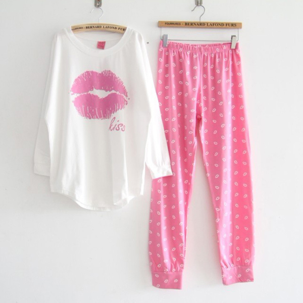 Cotton-Long-Sleeve-length-Pants-Red-Lips-Lounge-Sleepwear-Set-951573