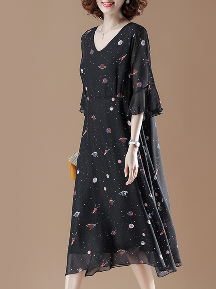 Cotton-V-neck-Flared-Sleeve-Star-Dress-1302277