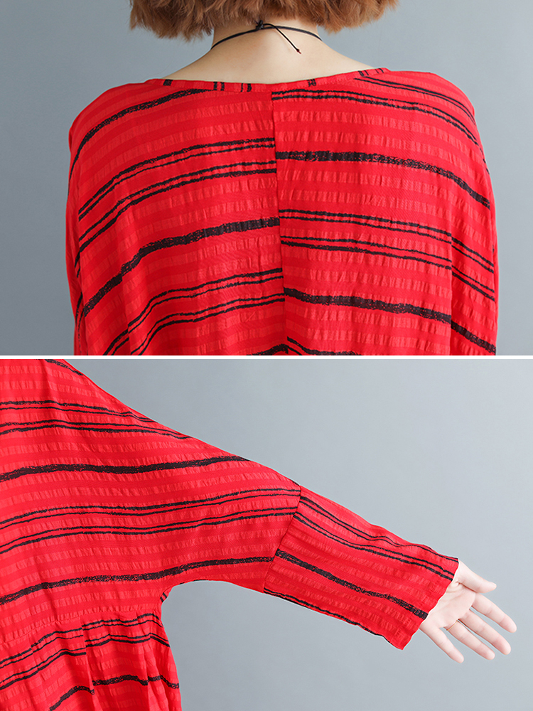 Stripe-Pleated-Hem-O-Neck-Long-Sleeve-Loose-Dress-1343383