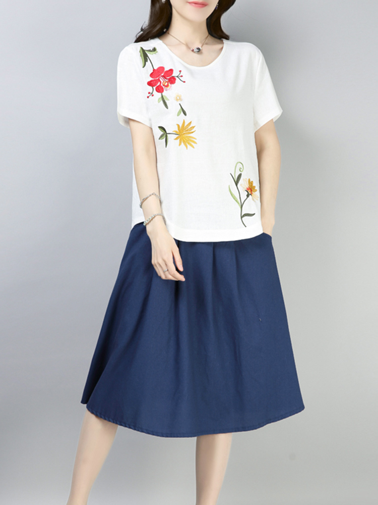 Casual-Loose-Embroidered-O-Neck-Short-Sleeve-Blouse-for-Women-1316450