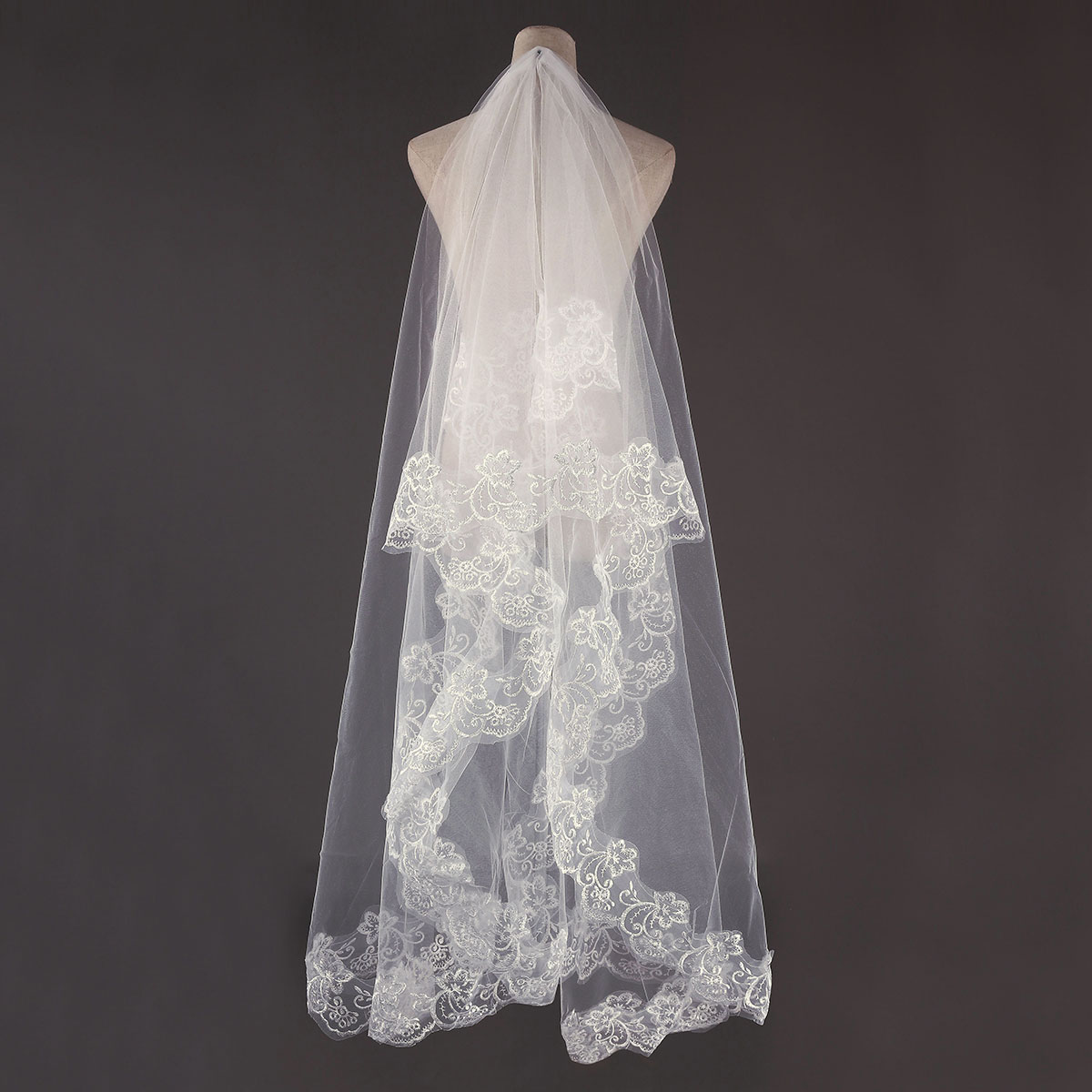 3M-Bride-White-Ivory-Elegant-Cathedral-Length-Wedding-Bridal-Veil-With-Lace-Edge-1025642